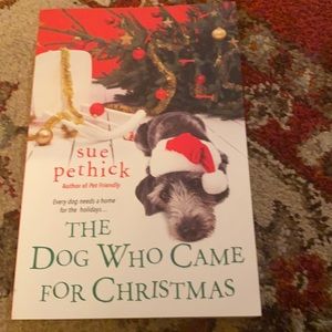 The Dog Who Came For Christmas Book